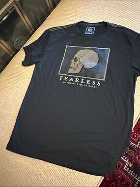 💜#58 BNWT CR24 Fearless Skull Elevated metallic Men's Black T-Shirt